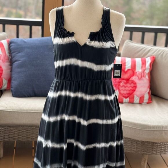 LUCKY BRAND SUNDRESS NWT SIZE MEDIUM - Picture 1 of 6